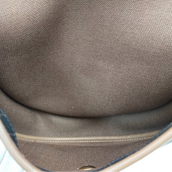 [0059] Vintage Christian Dior Crossbody Bag in Honeycomb Canvas - Picture 6 of 9